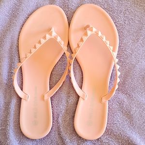 Wild Diva Flip Flops (Fashion Nova)